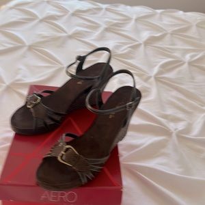 Aero 4” wedge shoe